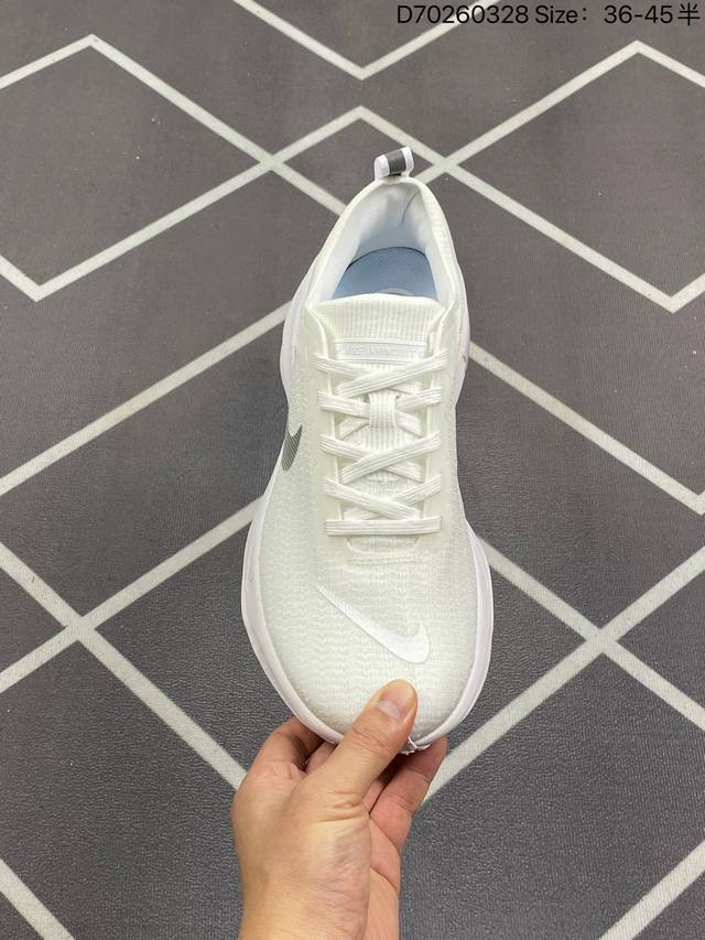 耐克 Nike Zoomx Invincible Run Fk 3 机能风格运动鞋 厚底增高老爹鞋 最新一代的invincible 第三代来了 首先鞋面采用的是