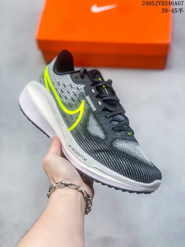 Nike Air Zoom Vomero 17 全新科技提前原鞋开发 充正版本 区别市面真标版本 必定是官方强力主推款式，真正的zoom缓震科技嵌入如假包退 ，