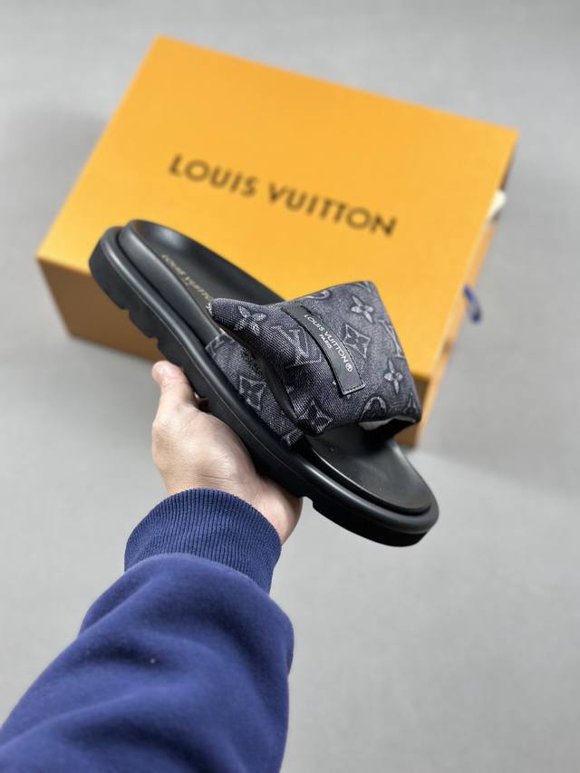 Louis Vuitton 路易威登2024 春夏最新爆款魔术贴系列 情侣款厚底拖鞋 代购级别稀品上新 鞋面：Lv进口5D打印花布，牛皮内里 大底：原版开模大底