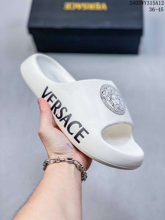 Versace 范思哲露趾休闲拖鞋 涂鸦限定沙滩鞋 05 05Wy315A12
