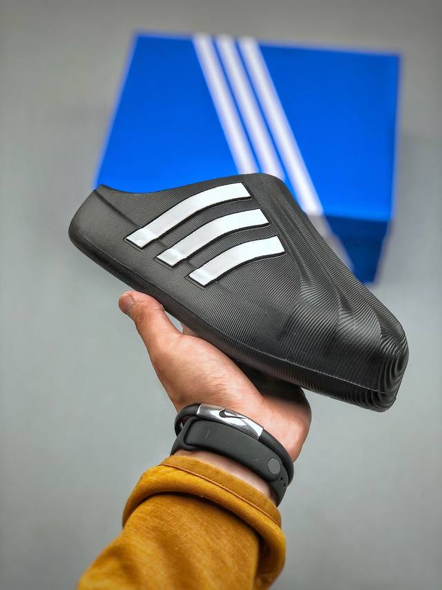 Adidas Adifom Superstar Cloud White Black 贝壳头版一脚蹬系列休闲运动鸭掌鞋“白黑”Ig8277